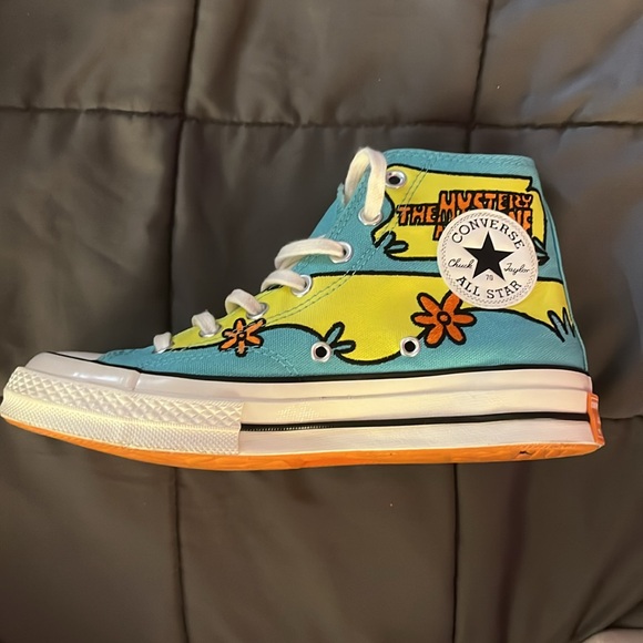 Converse X Scooby Doo | Mystery Machine | Size- Men:5.5 Women 7.5 - Picture 3 of 6